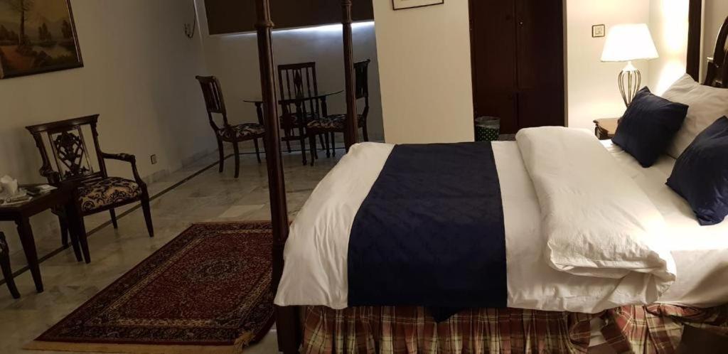 Zaib Guest House E-11 Islamabad Esterno foto